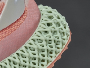 Adidas 4D Run 1.0 Công nghệ in 3D được sử dụng lên đôi giày